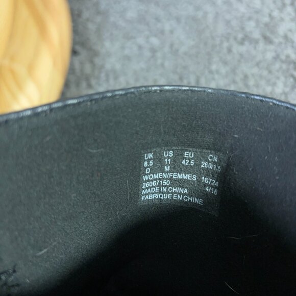 Clarks Whistle Ranch Boots Womens Size 11 Black Suede Strap Biker Moto Buckle - Picture 7 of 8